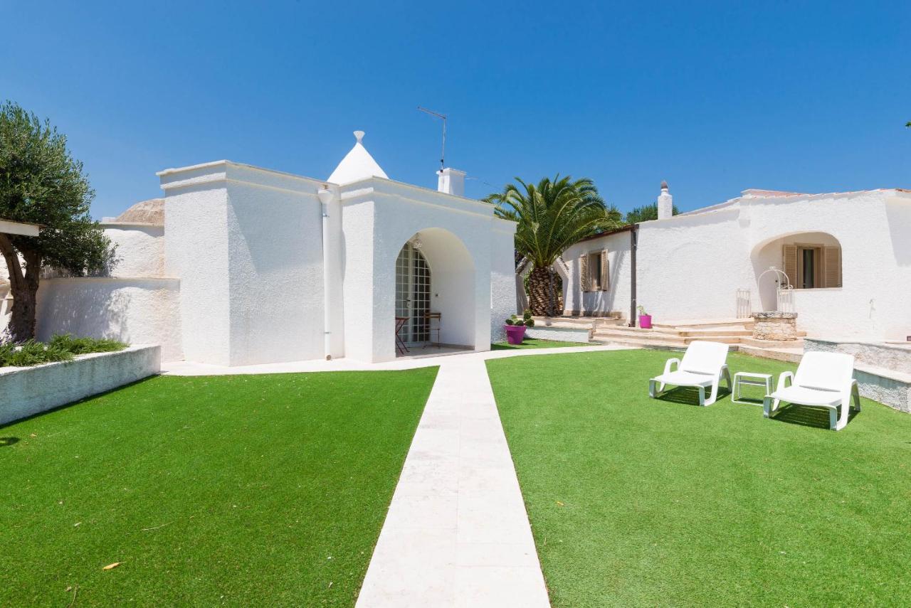 Charming Villas - Villa D'Itria With Trullo Ostuni Exterior photo
